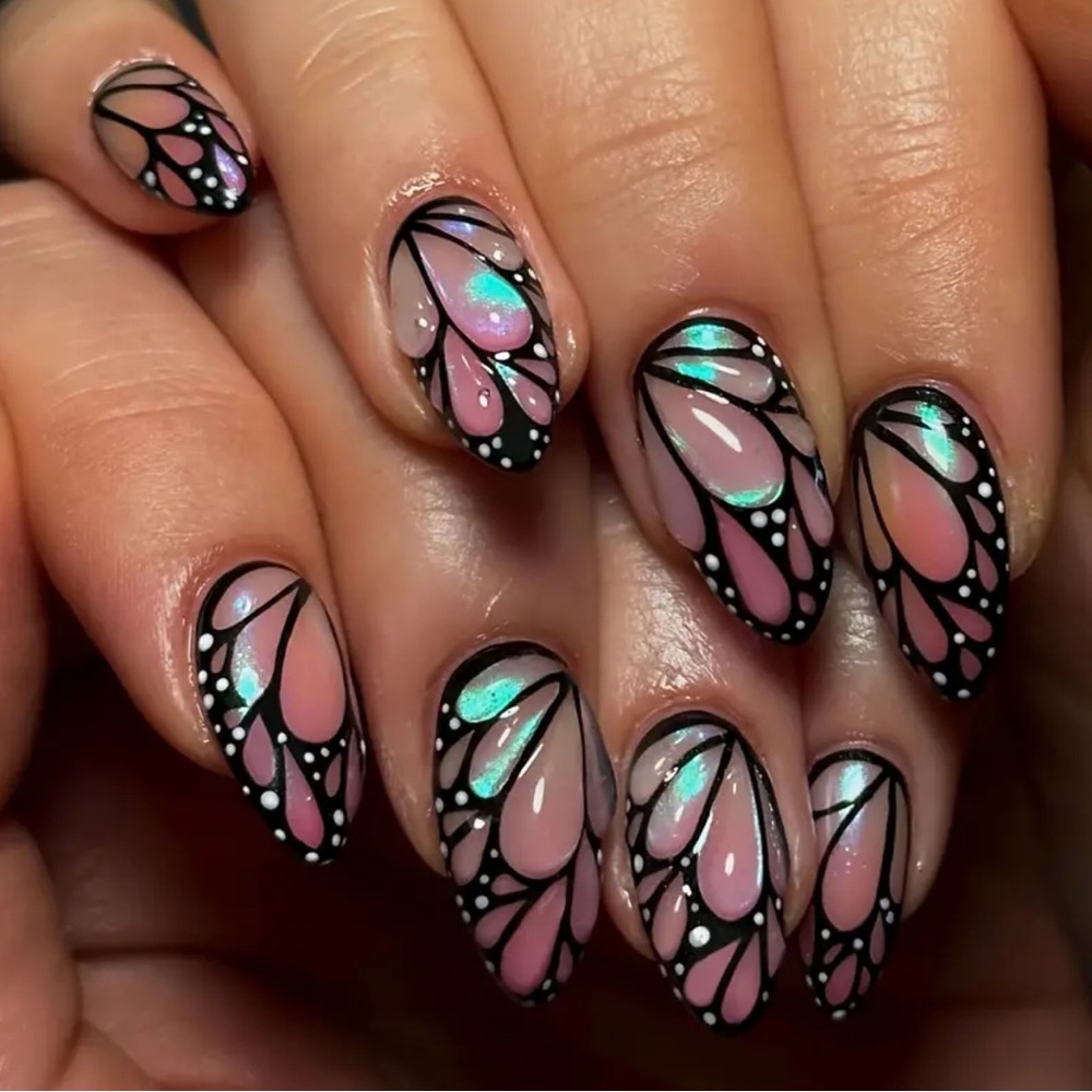 Butterfly Wing Press On Nail 3D Art, 24 pc Medium Sz, Short Almond Reusable NWT